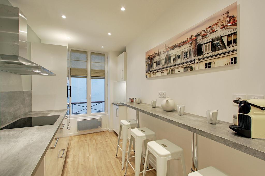 Pick A Flat's In Champs Elysees - Rue Percier * Parigi